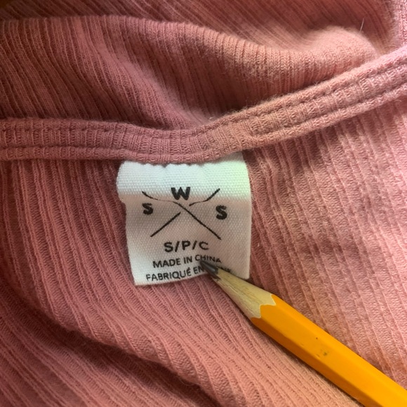 Women’s Urban planet crop top - Picture 3 of 3